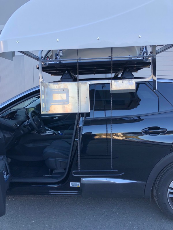 Coffre de toit pour chargement de fauteuil roulant à Bordeaux